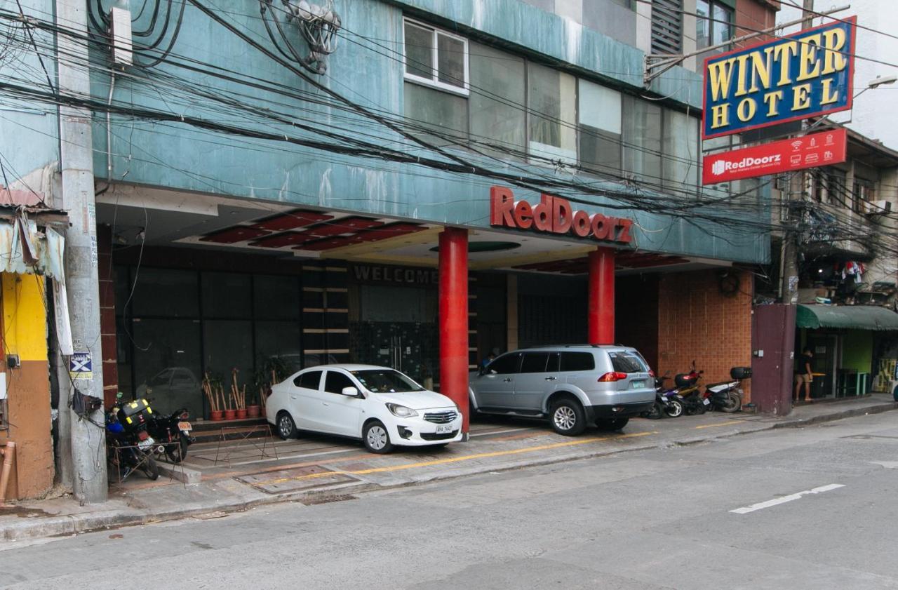 Reddoorz At Winter Hotel Araneta كويزون سيتي المظهر الخارجي الصورة