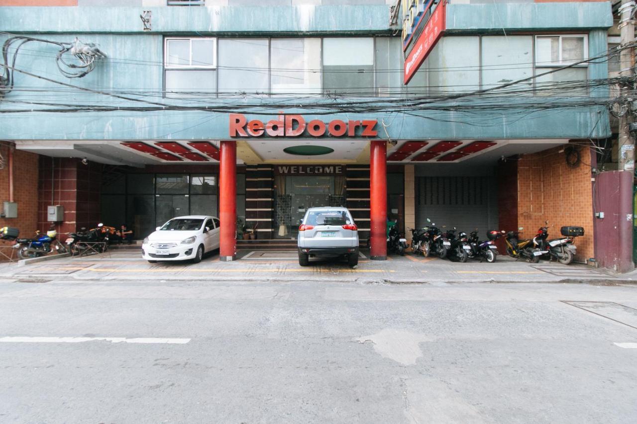 Reddoorz At Winter Hotel Araneta كويزون سيتي المظهر الخارجي الصورة