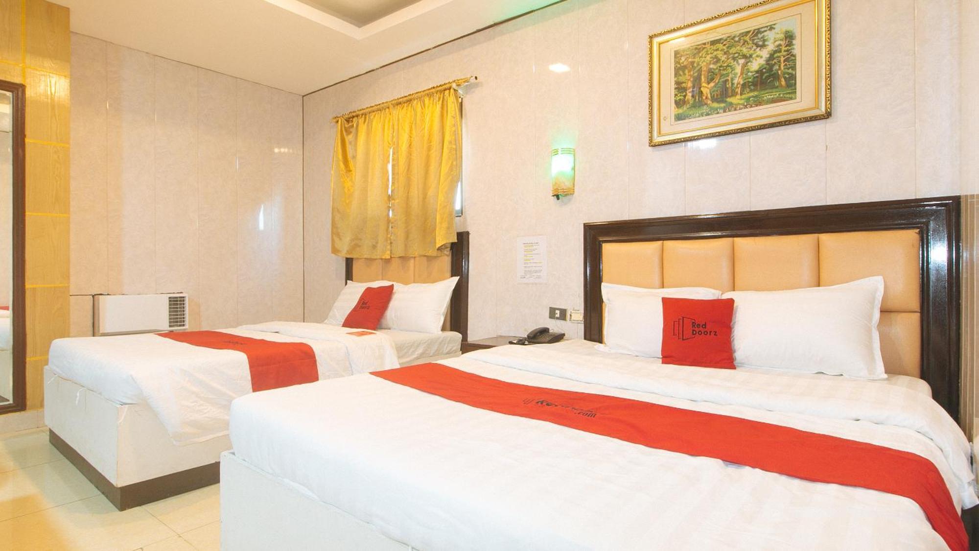 Reddoorz At Winter Hotel Araneta كويزون سيتي المظهر الخارجي الصورة