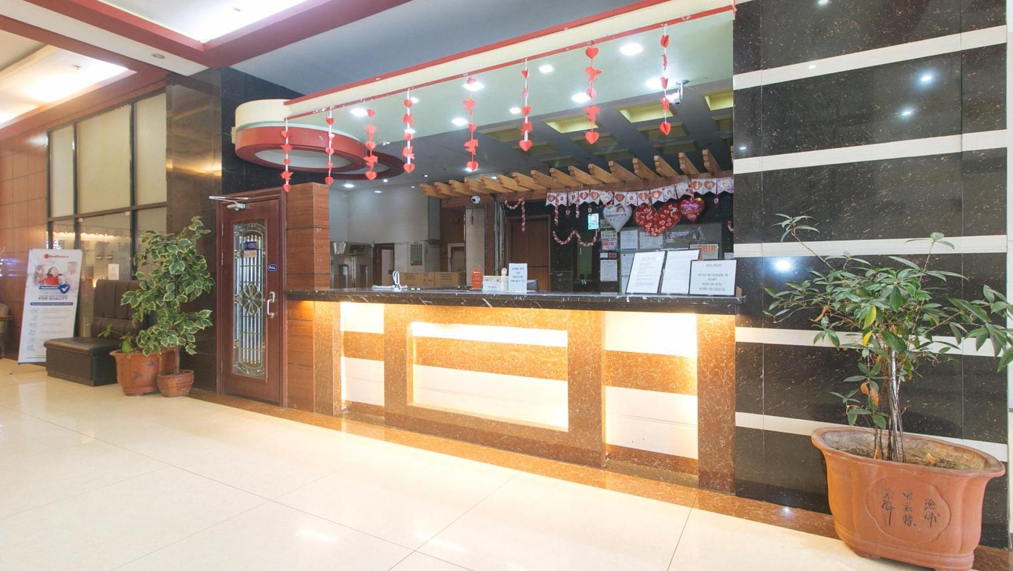 Reddoorz At Winter Hotel Araneta كويزون سيتي المظهر الخارجي الصورة