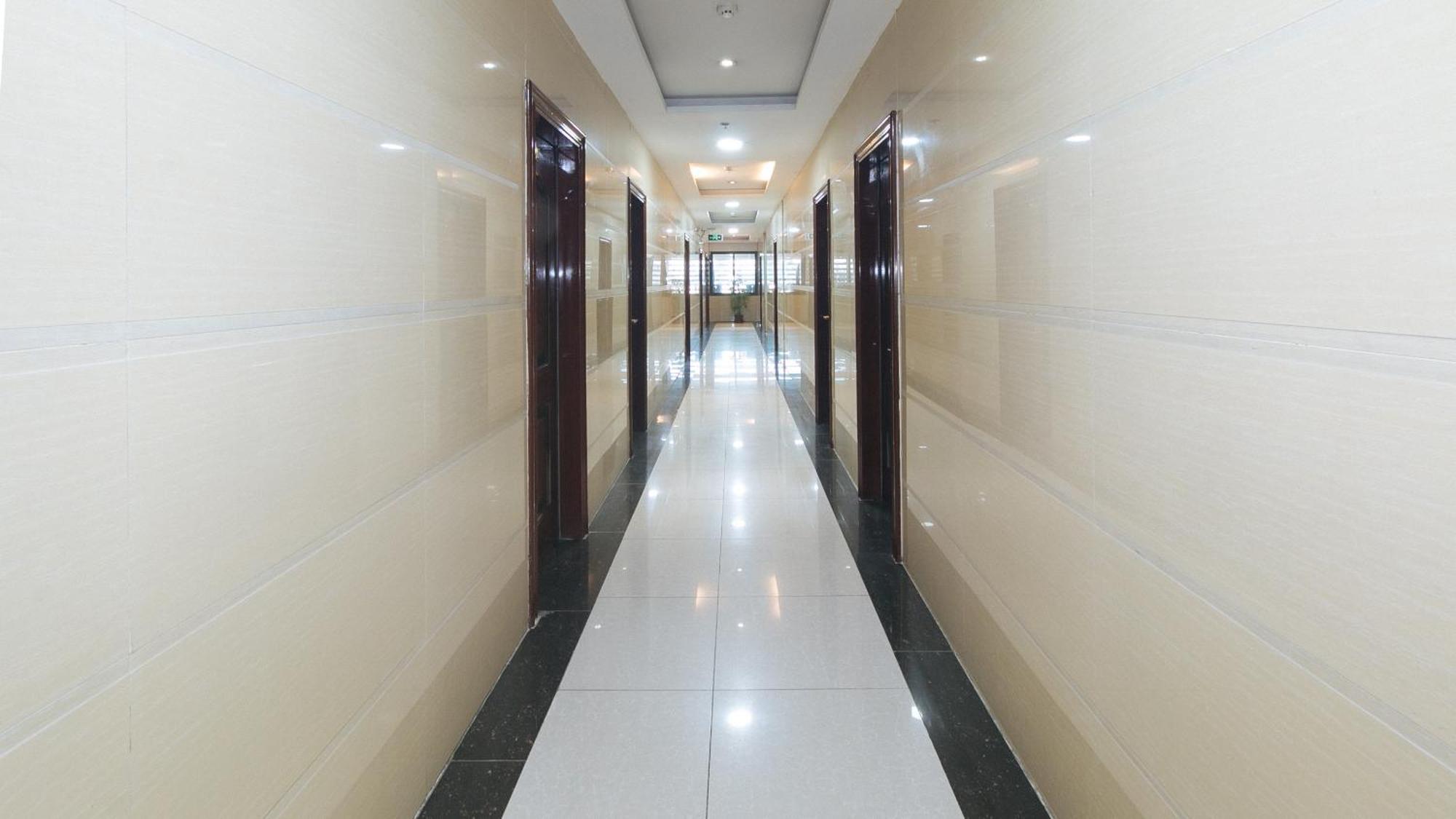 Reddoorz At Winter Hotel Araneta كويزون سيتي المظهر الخارجي الصورة
