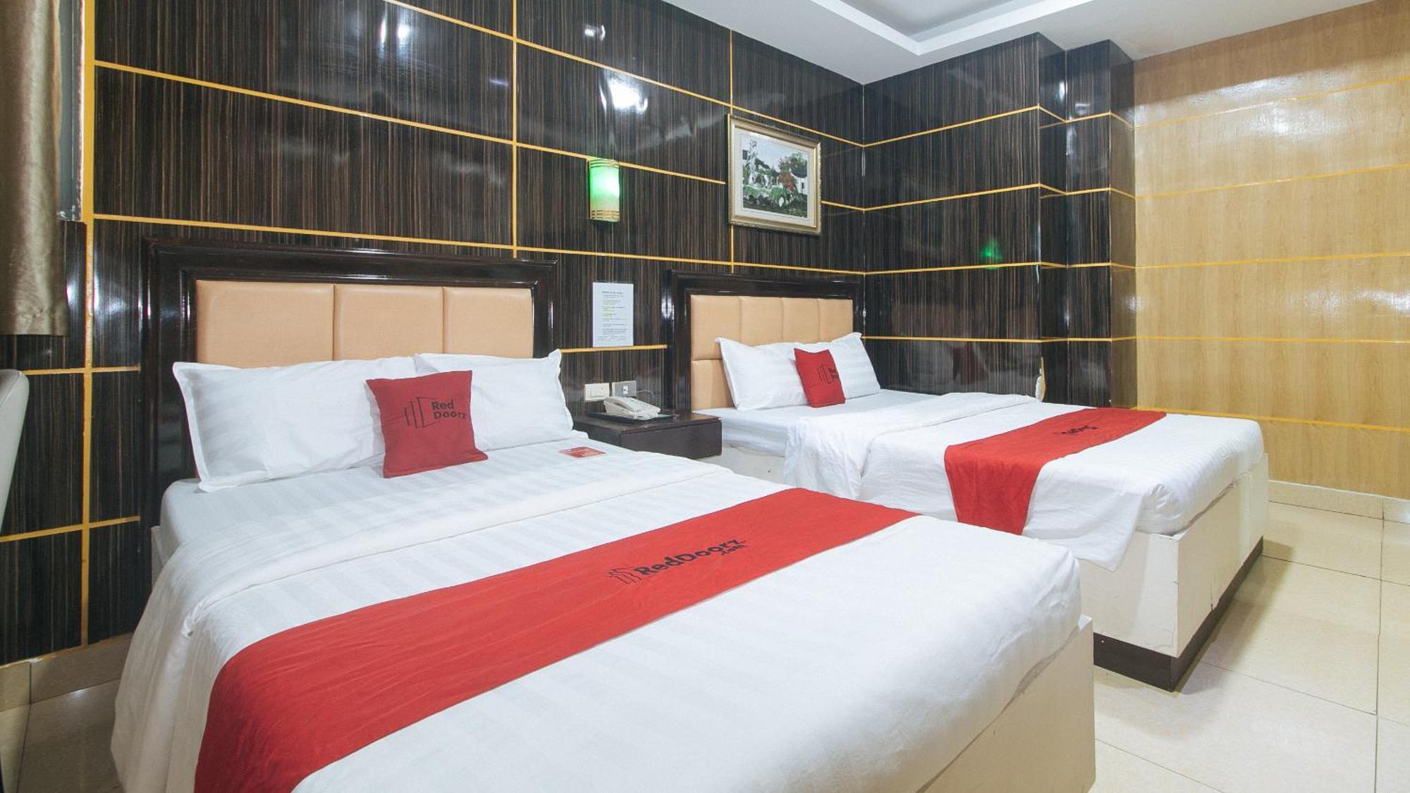 Reddoorz At Winter Hotel Araneta كويزون سيتي المظهر الخارجي الصورة