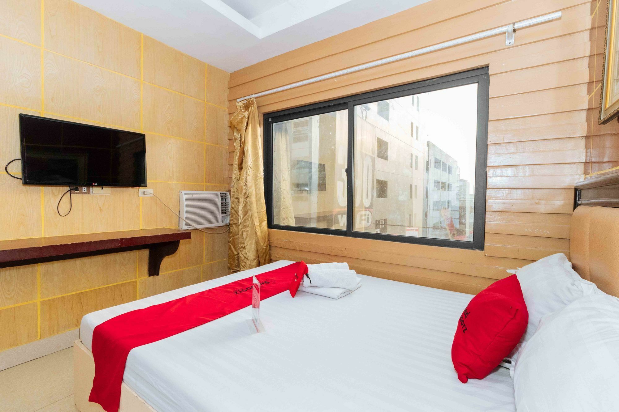 Reddoorz At Winter Hotel Araneta كويزون سيتي المظهر الخارجي الصورة